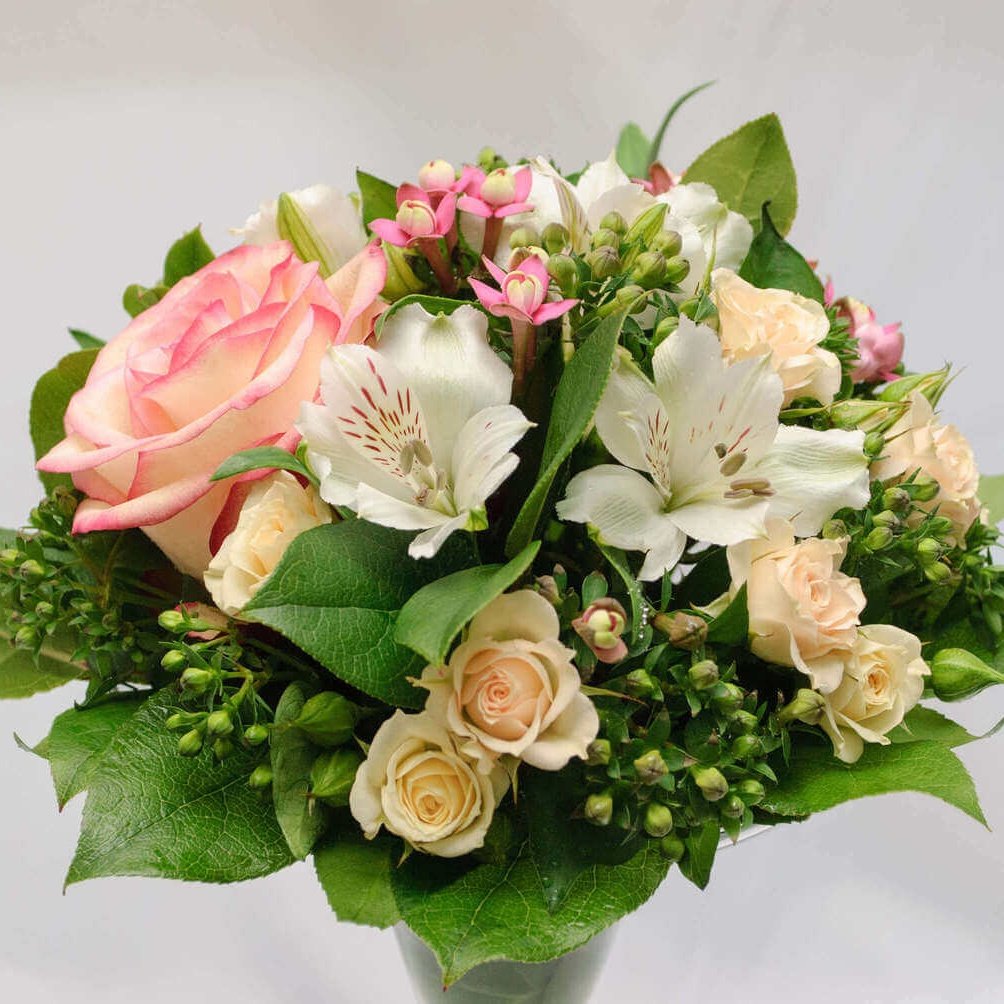 close-up-of-greeting-bouquet-2021-08-26-15-31-48-utc-Cropped.jpg