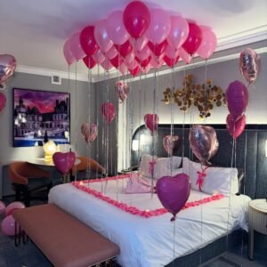 Heart of Roses & Chocolate Box
